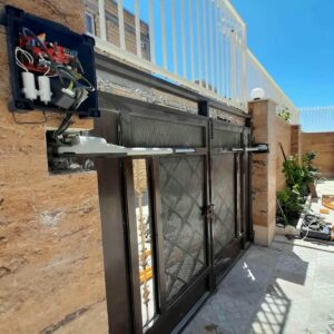 جک برقی درب پارکینگ در ساری