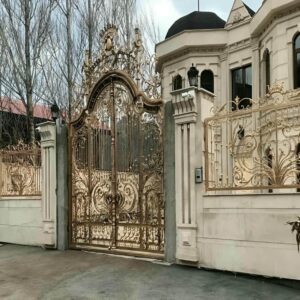 درب حیاط آهنی در استان خوزستان