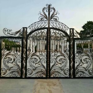 درب حیاط آهنی در پرند