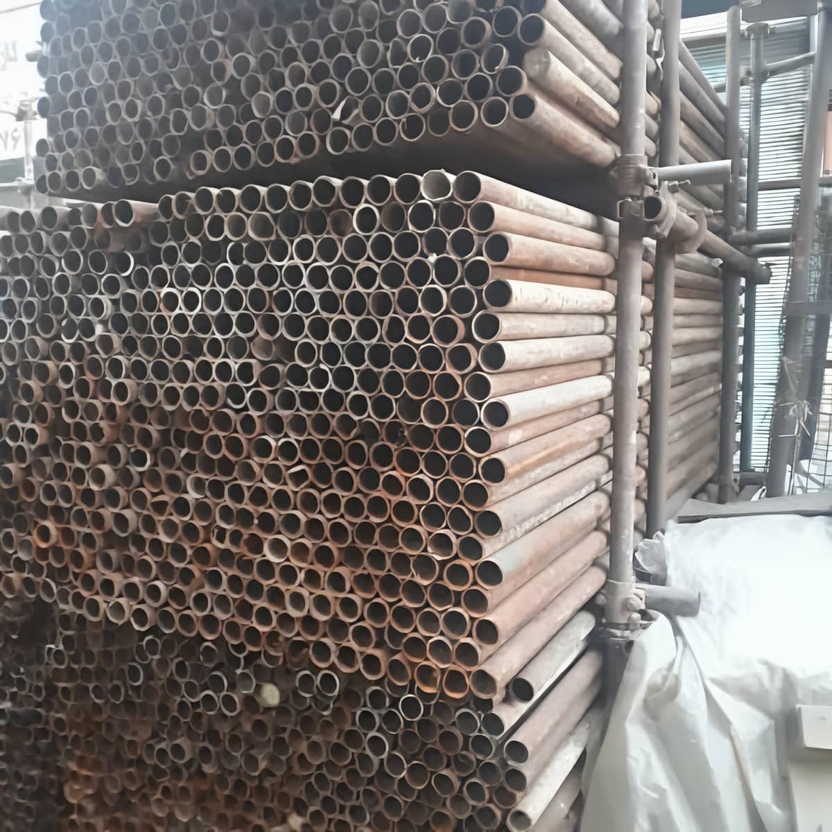 داربست مراکز مذهبی تاریخی و فرهنگی برای گنبد داربست مراکز مذهبی تاریخی و فرهنگی برای گنبد
