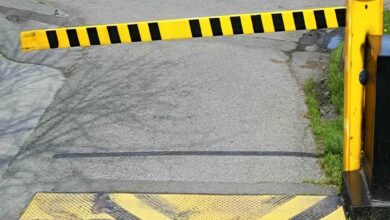 سیستم کنترل تردد پارکینگ سازمانی با راهبند بازویی مقاوم