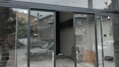 درب اتوماتیک شیشه ای فروشگاهی پرتردد با شیشه سکوریت شفاف