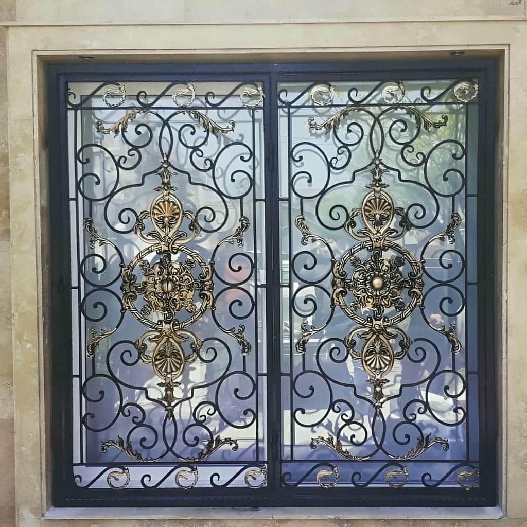 رنگ سفارش حفاظ پنجره رنگی کوره ای با زیرسازی دقیق