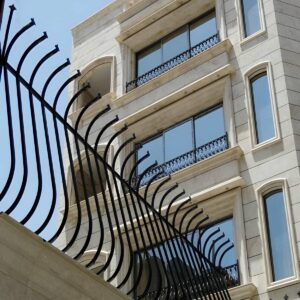 8 طرح نرده حفاظ دیوار ساده