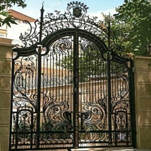 11 مدل درب پارکینگ طرح چوب ترموود