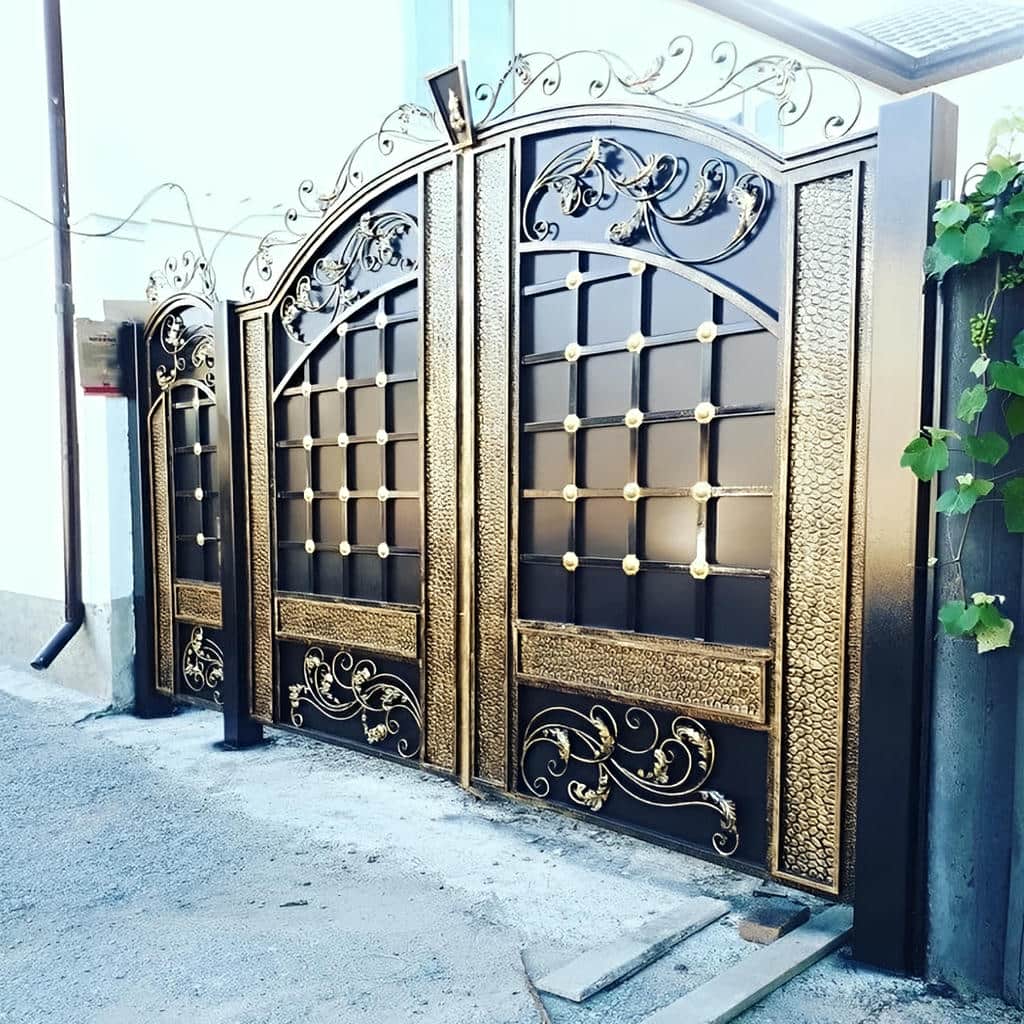 درب ویلایی ریلی محوطه باغ مدل ساده برای فضای سبز