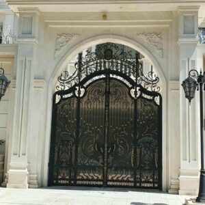14 مدل درب پارکینگ حیاط لولایی