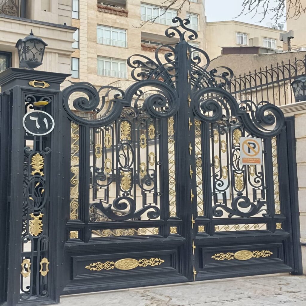 تولید درب ویلایی باغچه دار ورودی مناسب جک پارکینگی