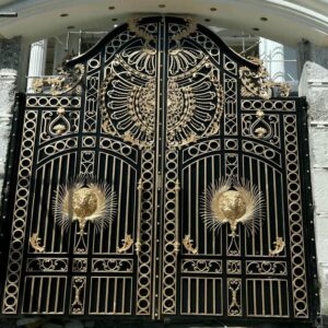 6 نمونه درب ویلا مدرن نمای سنگی