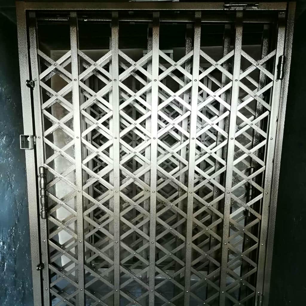 درب حفاظتی آپارتمان با پوشش مقاوم درب حفاظتی آپارتمان با پوشش مقاوم