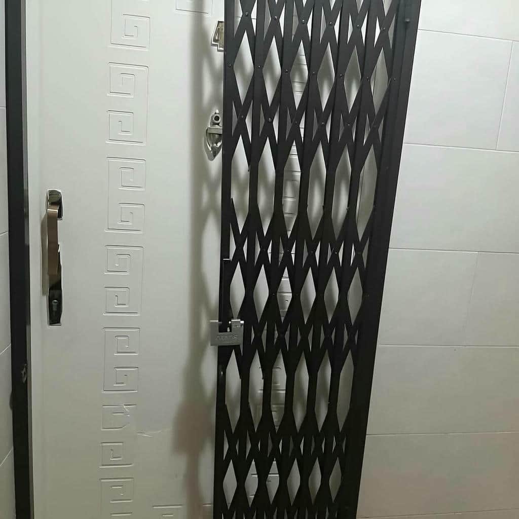 حفاظ جمع شونده ساختار فلزی متحرک