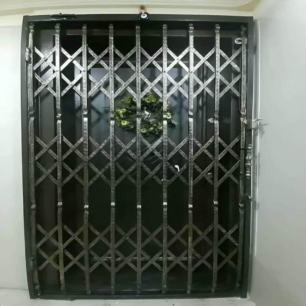 حفاظ ضربدری آکاردئونی مدل ورودی آپارتمان