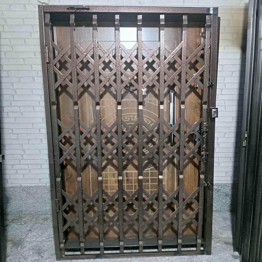 حفاظ متحرک قطعات مقاوم محصول