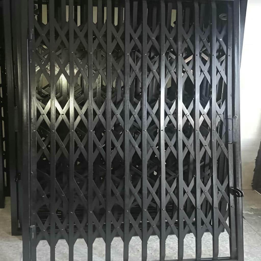 حفاظ متحرک با بدنه فلزی مقاوم