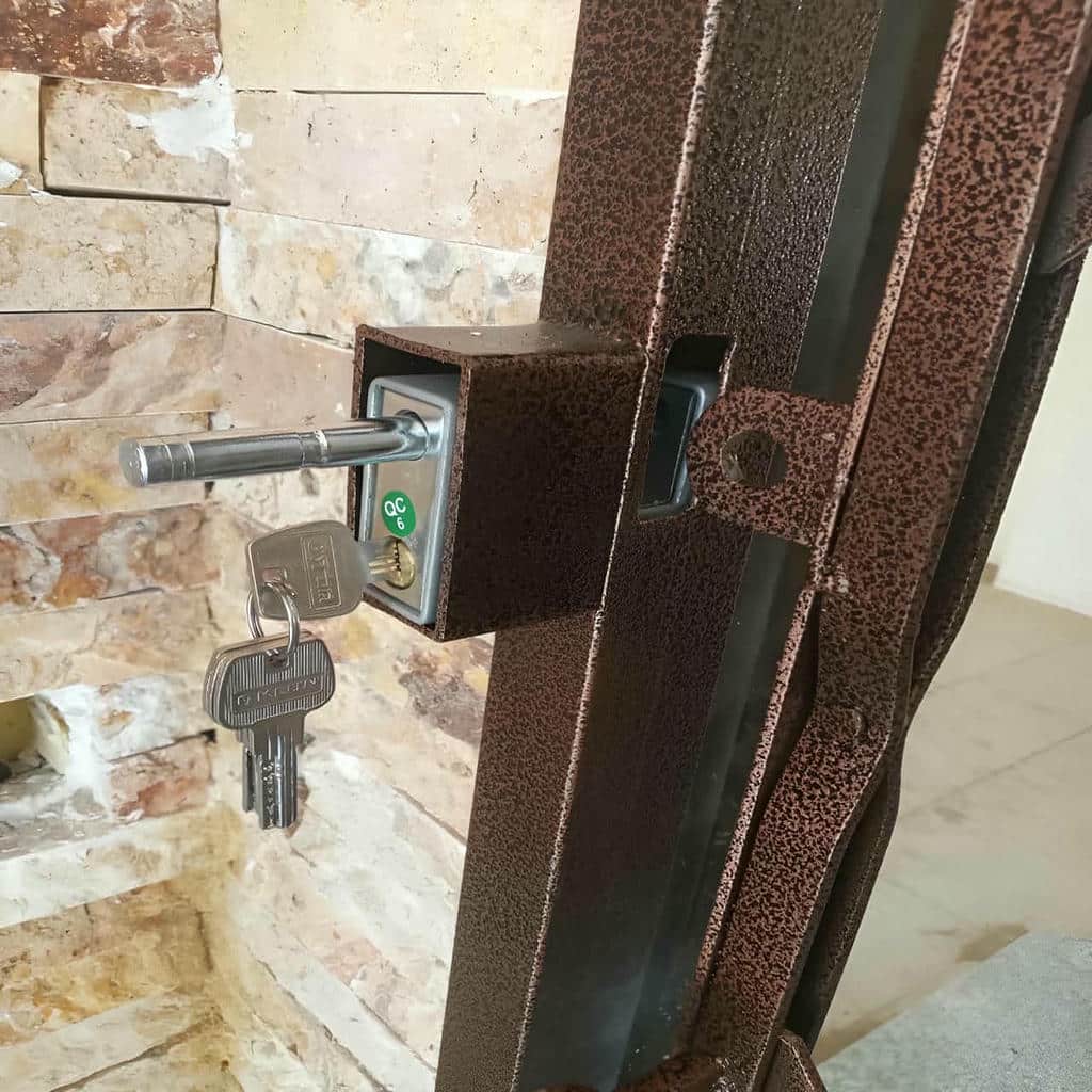 حفاظ درب ضد سرقت مدل اقتصادی