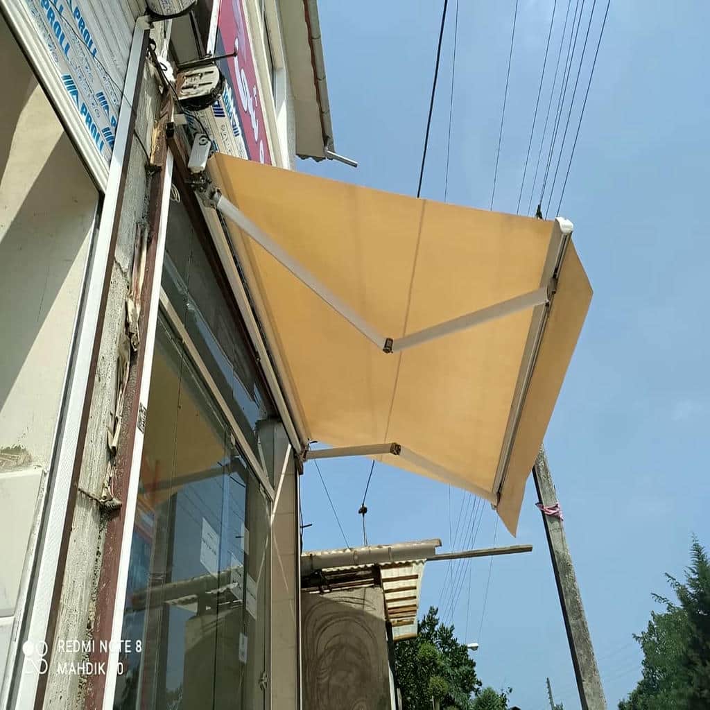سایبان تاشو بازویی برای فضای ورودی سایبان تاشو بازویی برای فضای ورودی