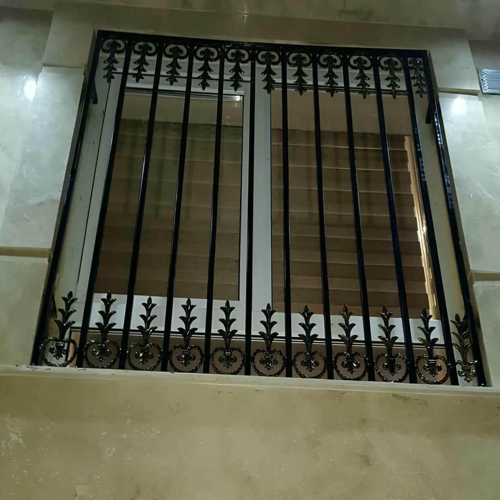 حفاظ پنجره دوجداره سفارشی با بدنه فلزی مقاوم