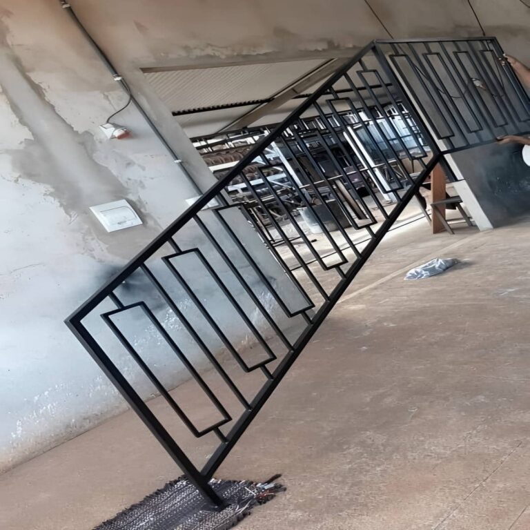 حفاظ لبه بالکن ساده فلزی