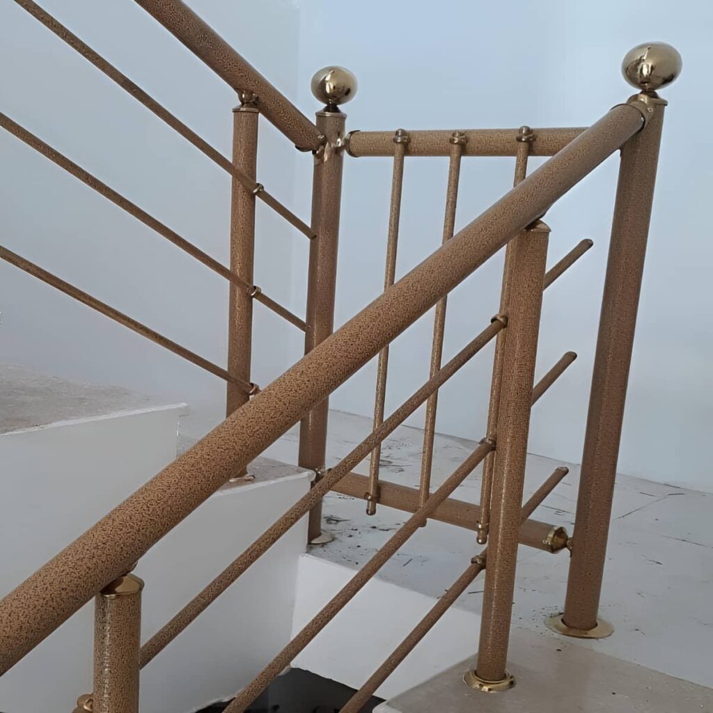 نرده استیل راه پله داخل ساختمان