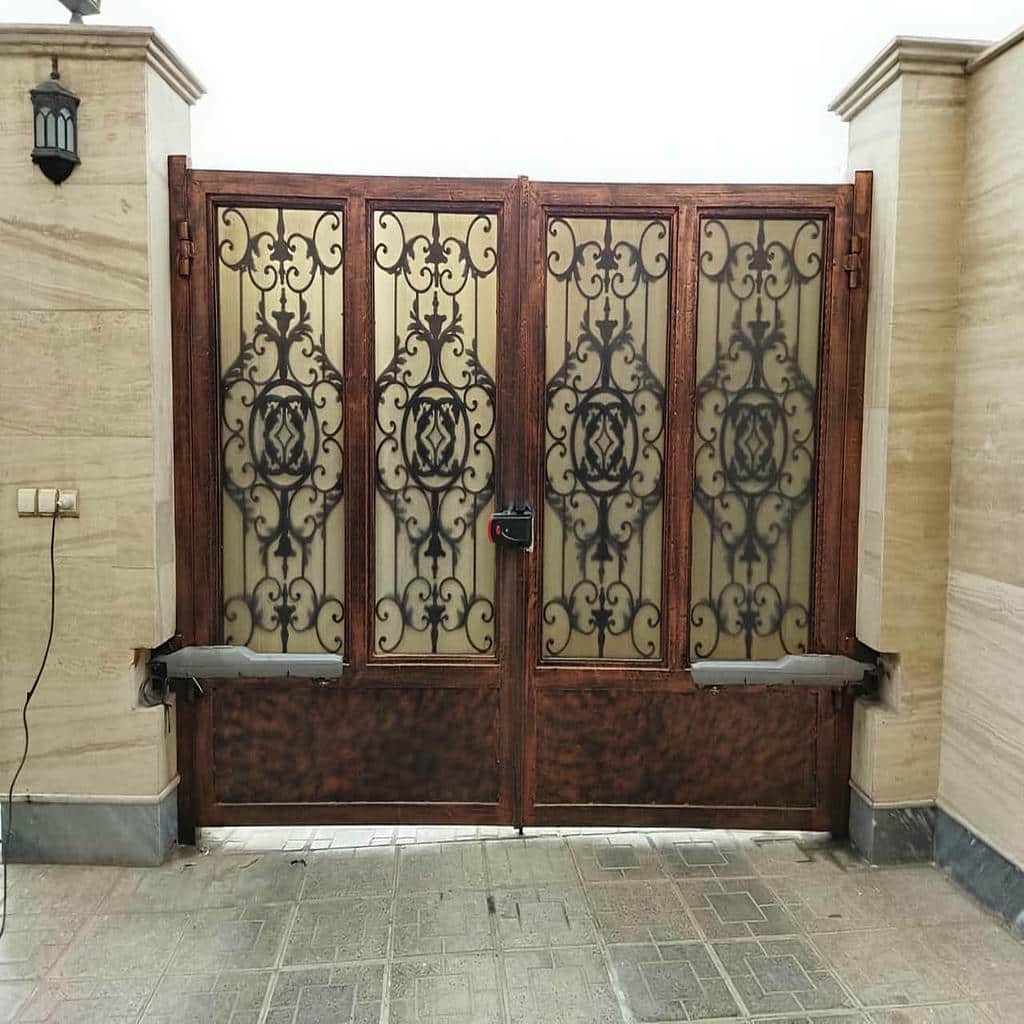 جک درب حیاط ریلی برای ورودی ساختمان