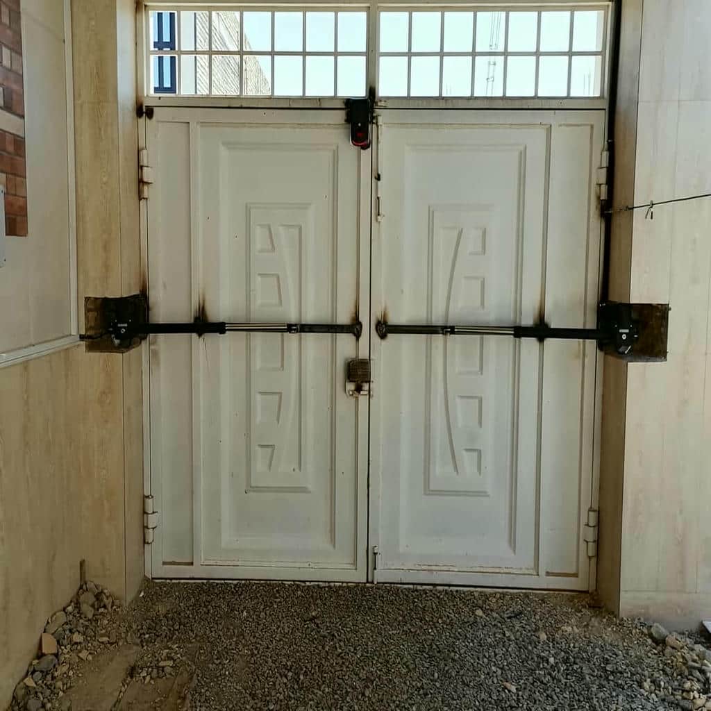 جک درب پارکینگ با بدنه فلزی