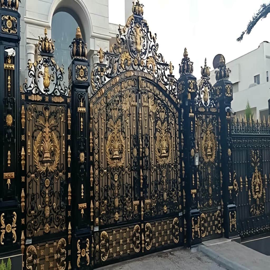 درب گلنرده دار با پوشش سطح بادوام