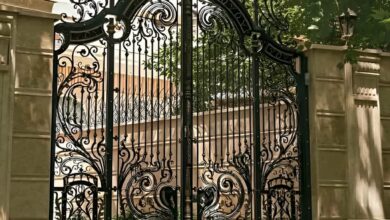 درب فرفورژه فلزی با طراحی ورودی ساختمان
