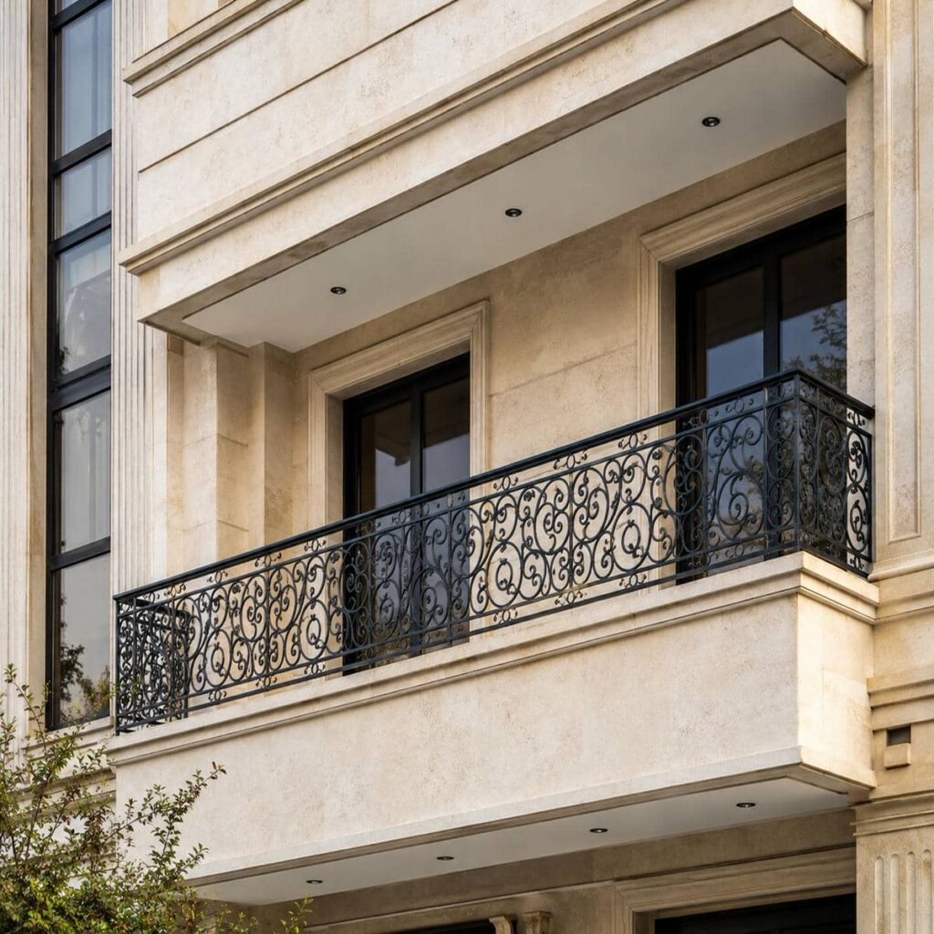 نرده بالکن سفارشی برای فضای تراس مسکونی
