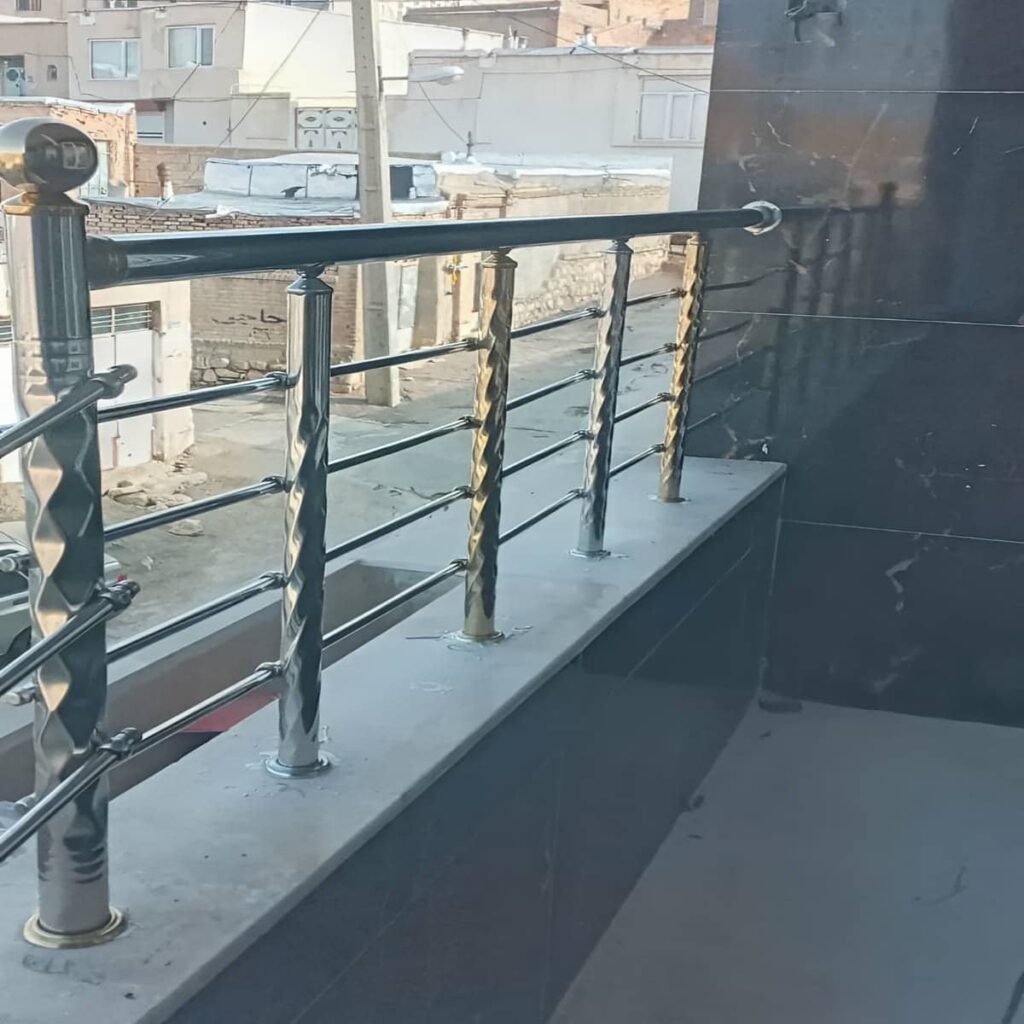 جان پناه استیل در استان آذربایجان غربی با دستانداز براق جان پناه استیل در استان آذربایجان غربی با دستانداز براق