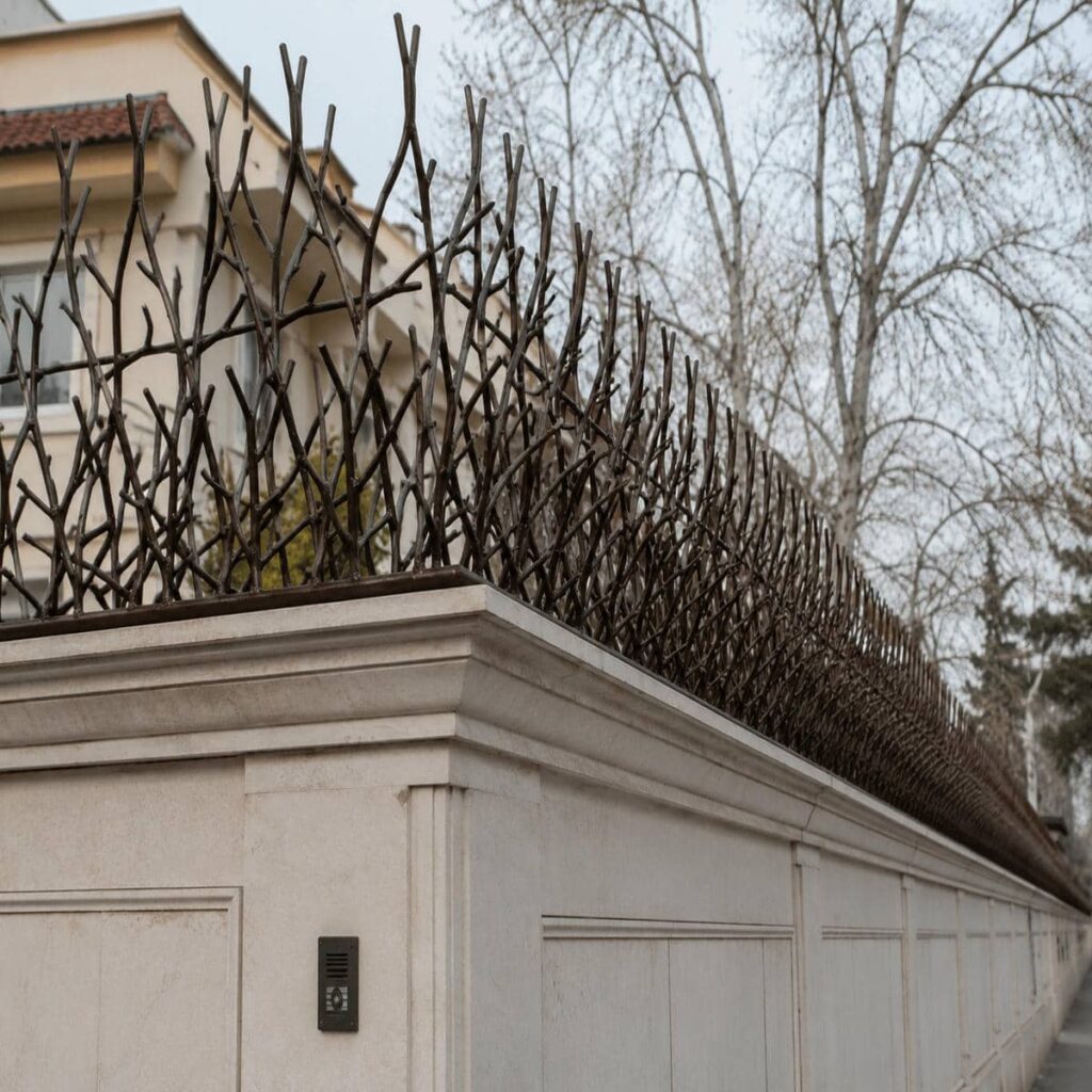 گارد آهنی حصار خانه ویلایی در اردبیل