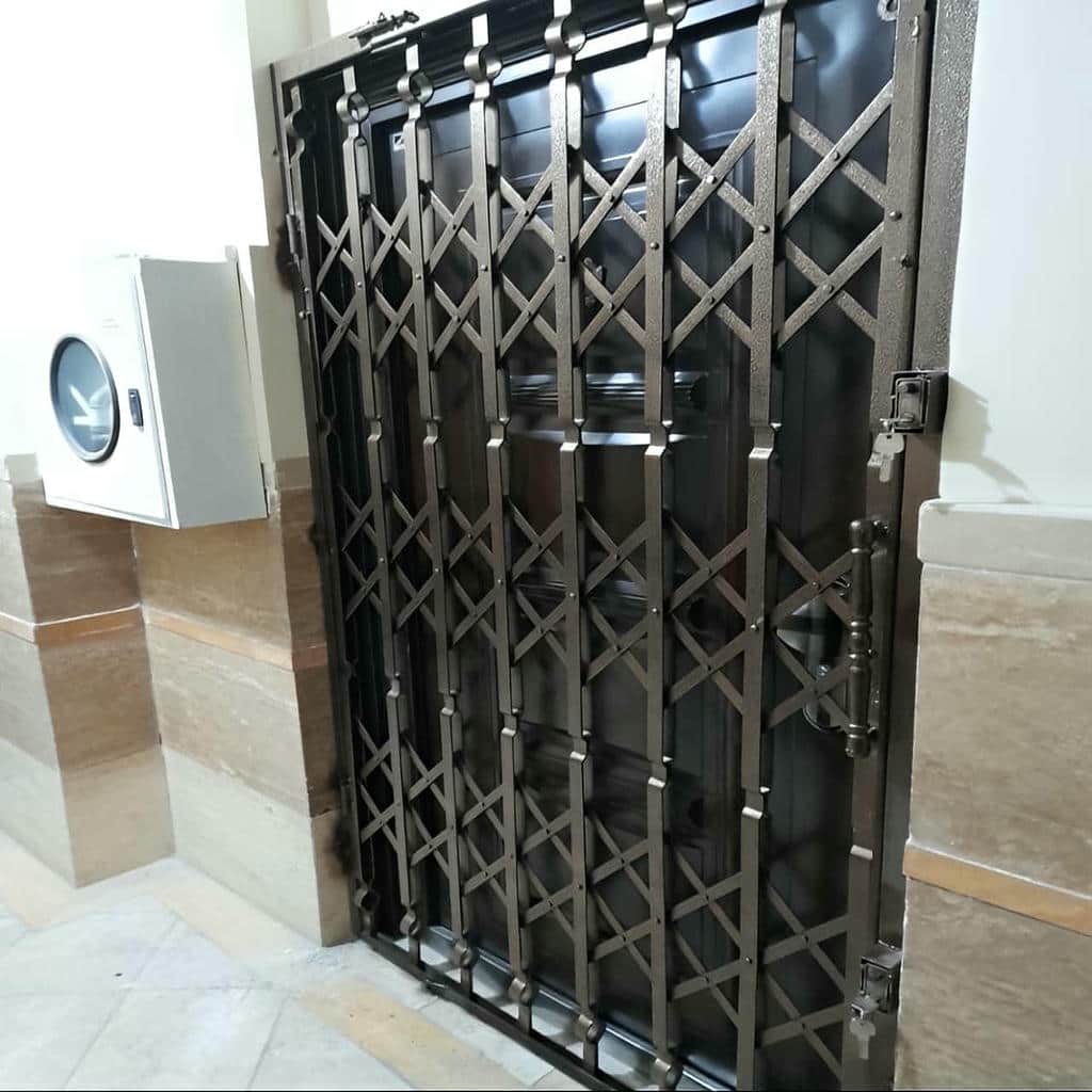 مرکز فروش حفاظ درب آکاردئونی با بازشوی روان در استان خراسان شمالی