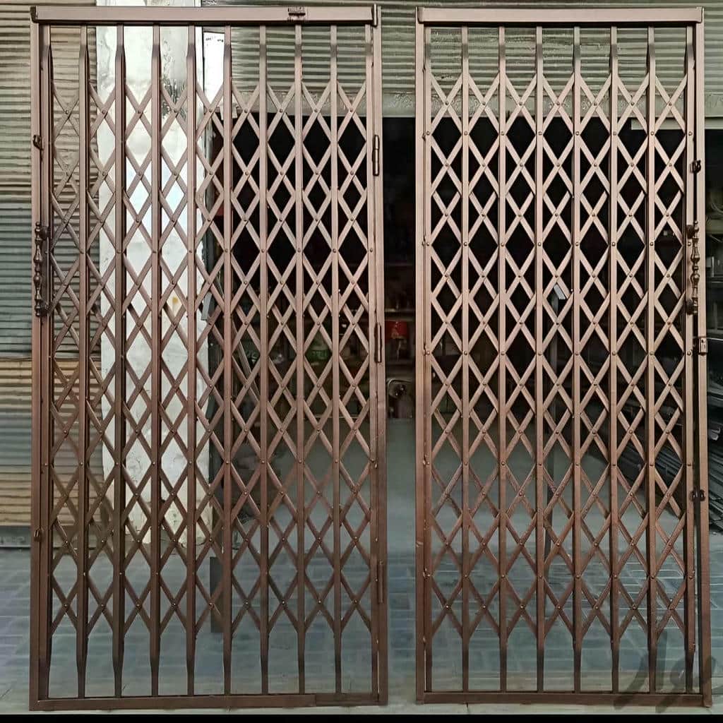 مرکز فروش حفاظ درب آکاردئونی قفل‌دار در استان خراسان شمالی