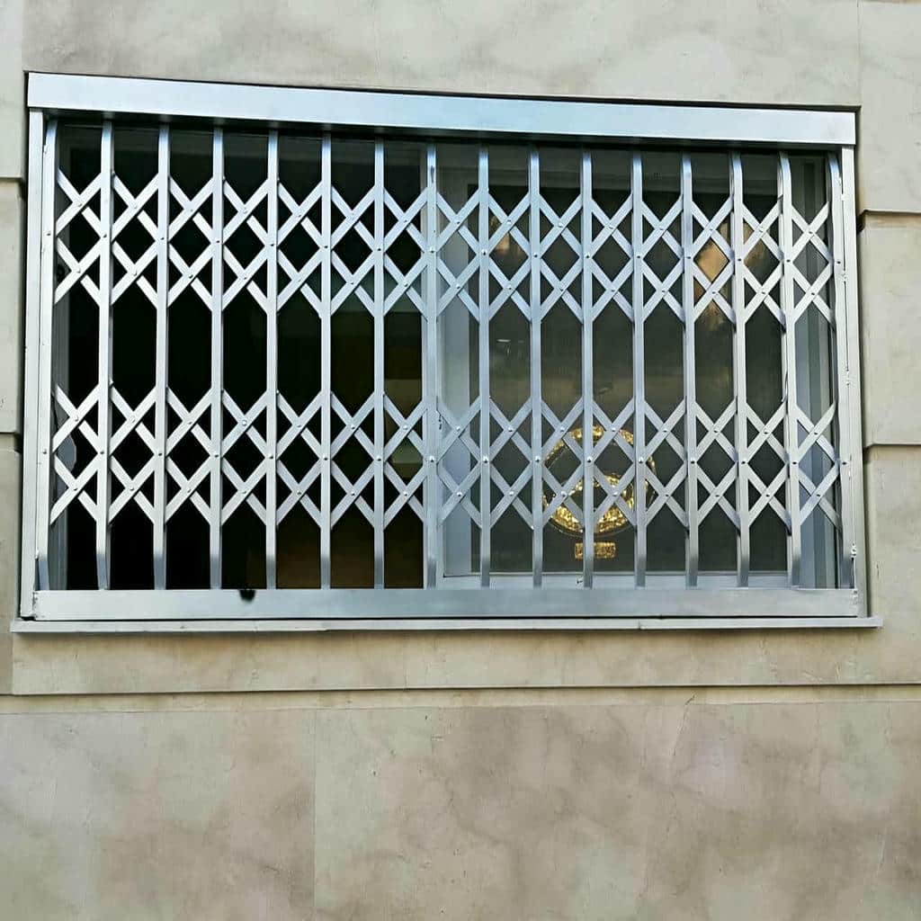 مرکز فروش حفاظ درب آکاردئونی با سفارش اینترنتی در همدان و حومه