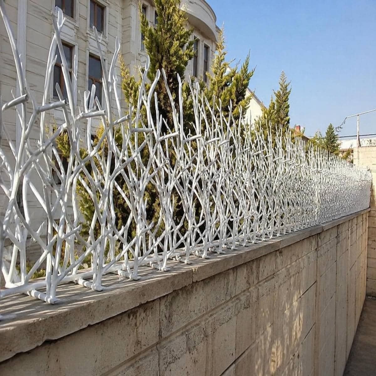 مرکز فروش حفاظ دیوار برای حیاط‌های آفتاب‌گیر در بندرعباس و حومه
