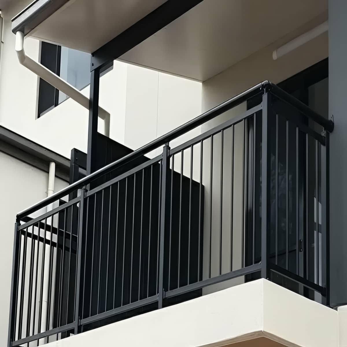 مرکز فروش نرده بالکن سفارشی در اردبیل و حومه